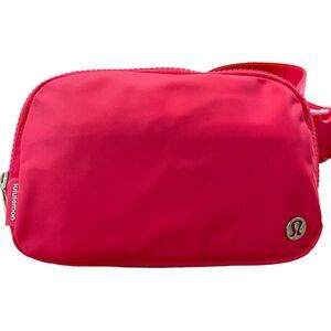 Lululemon Everywhere Belt Bag 1L Lip Gloss Pink New With Tags